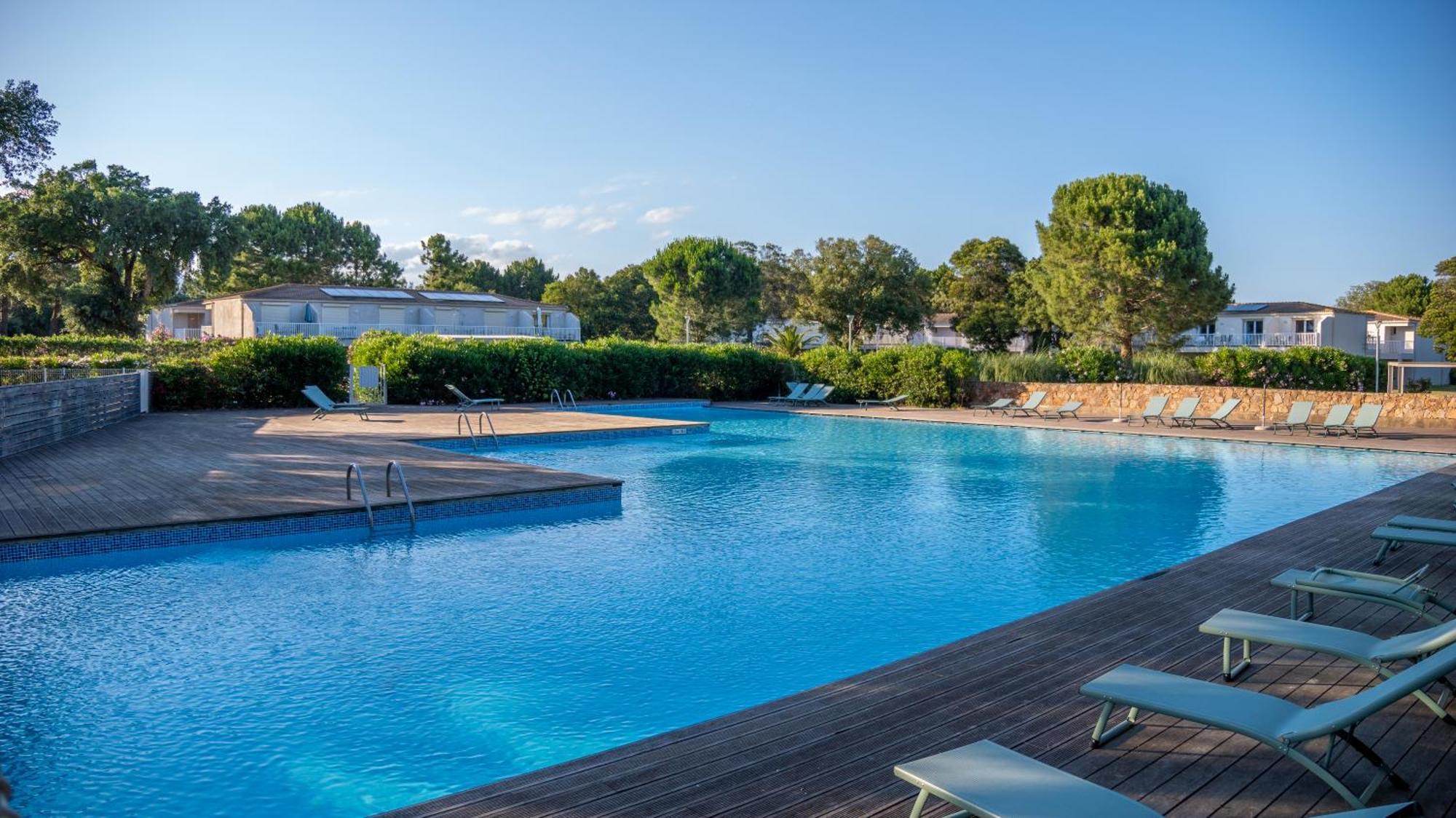Fiori Di Cala Rossa Residence Hoteliere Леччі Екстер'єр фото
